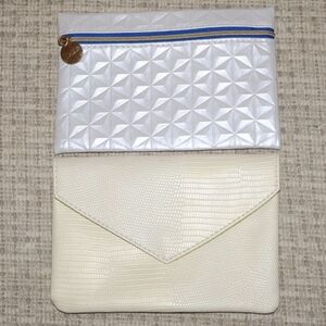 2/$10 Ipsy Elegant White and Cream Glam/Makeup Bags.